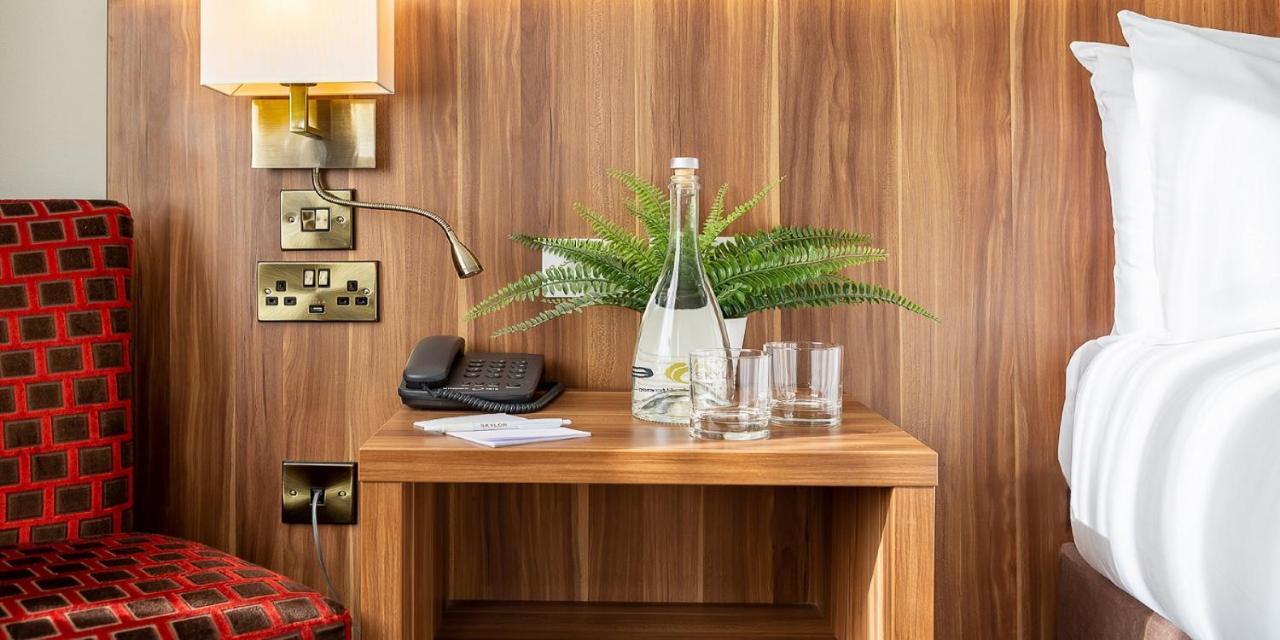 Dublin Skylon Hotel Екстериор снимка